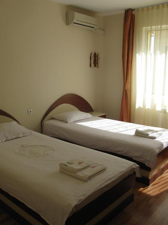 Hotel Nakra Radnevo Bilik gambar
